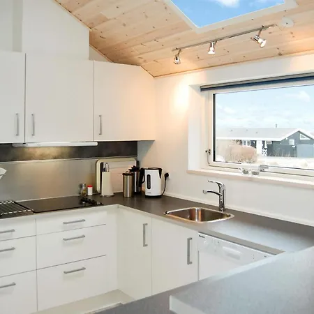 Gorgeous Home In Ronde With Sauna * Rønde